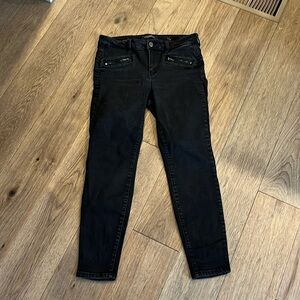 LIVERPOOL Remy zip hugger ankle, size 8